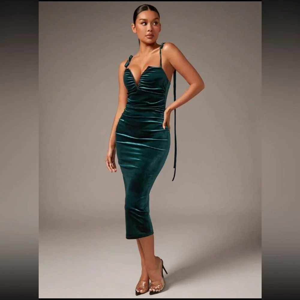 Dark green dress - Picture 3 of 6